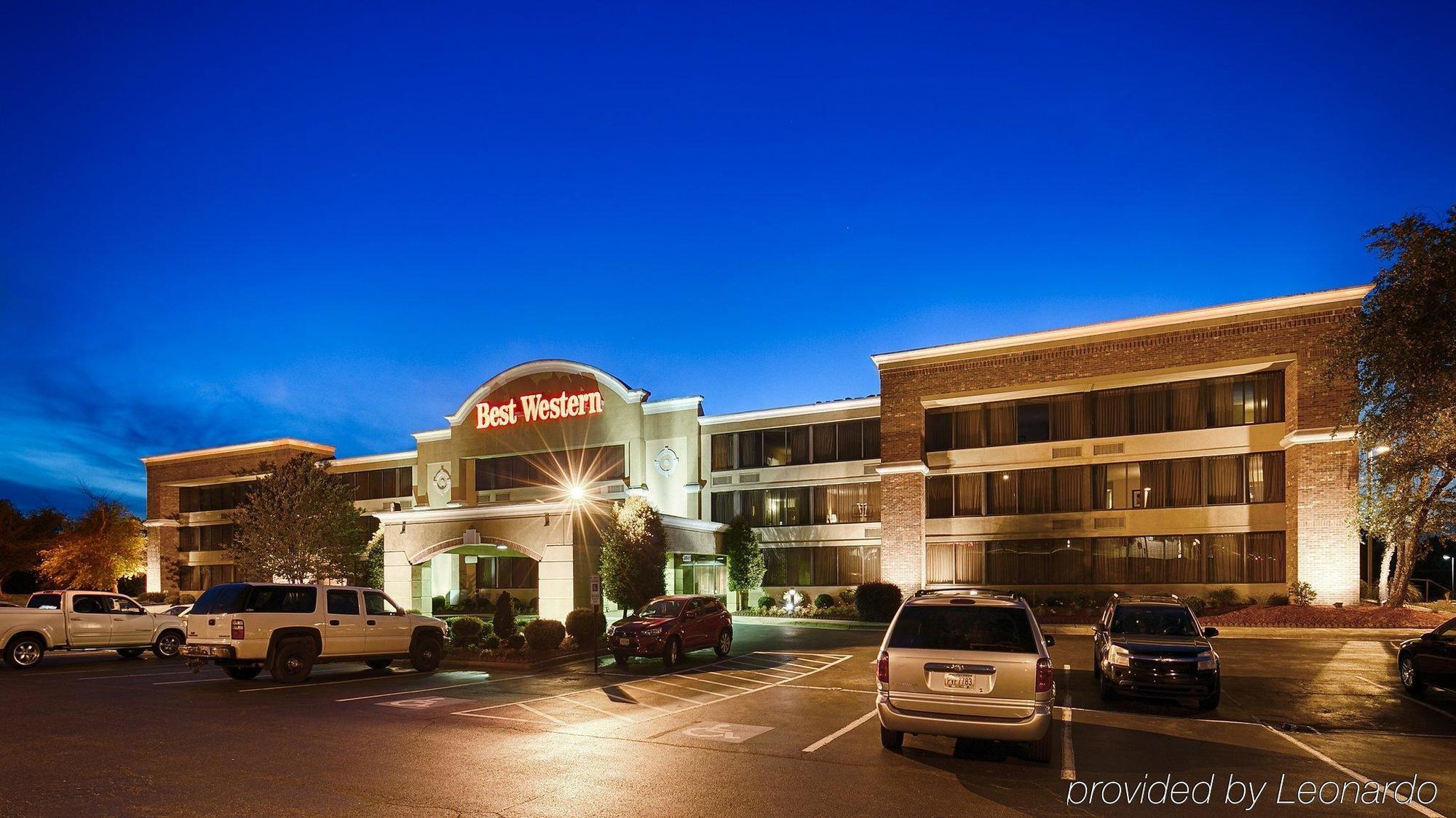 เบสต์ เวสเทิร์น พลัส ชาร์ลอตต์ แมทธิวส์ โฮเต็ล Hotel ชาร์ล็อต ภายนอก รูปภาพ